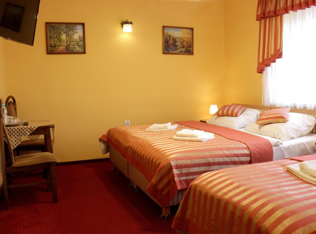 Hotel Dukat Biała Podlaska Quarto foto