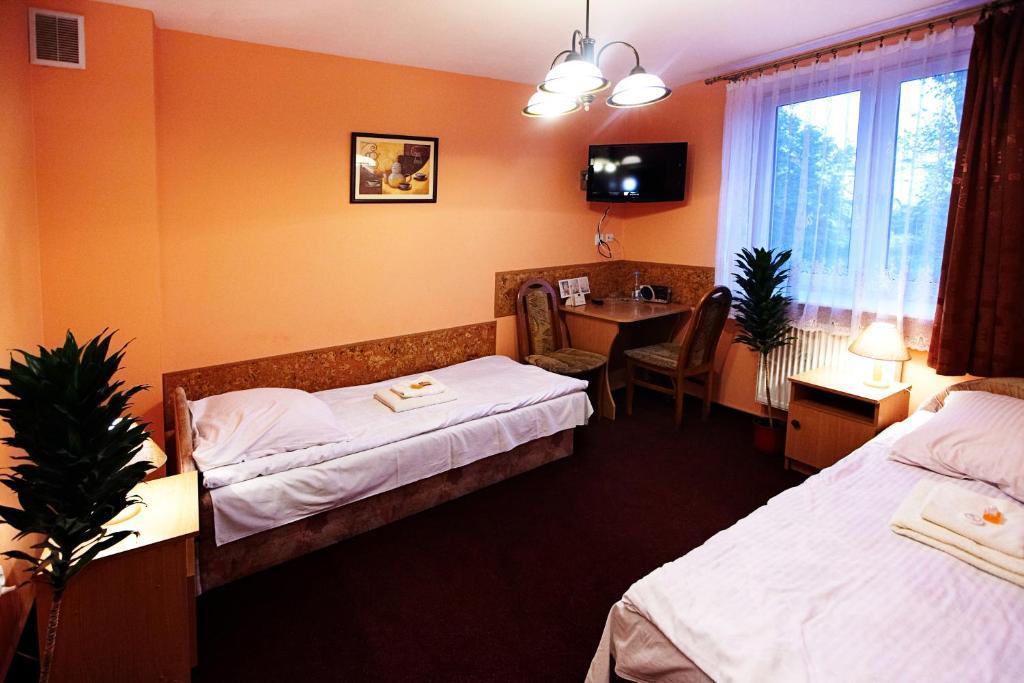 Hotel Dukat Biała Podlaska Quarto foto