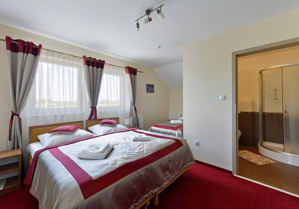 Hotel Dukat Biała Podlaska Exterior foto